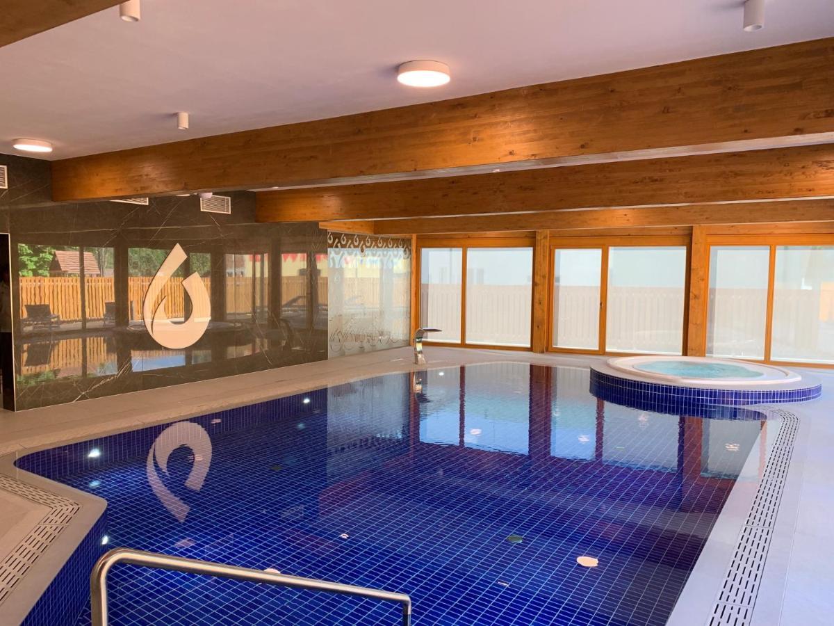 Apartment Rezidence - Javor & Wellness Железна-Руда Экстерьер фото