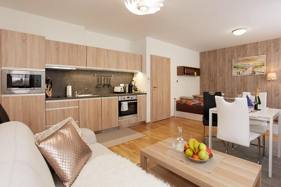 Apartment Rezidence - Javor & Wellness Железна-Руда Экстерьер фото